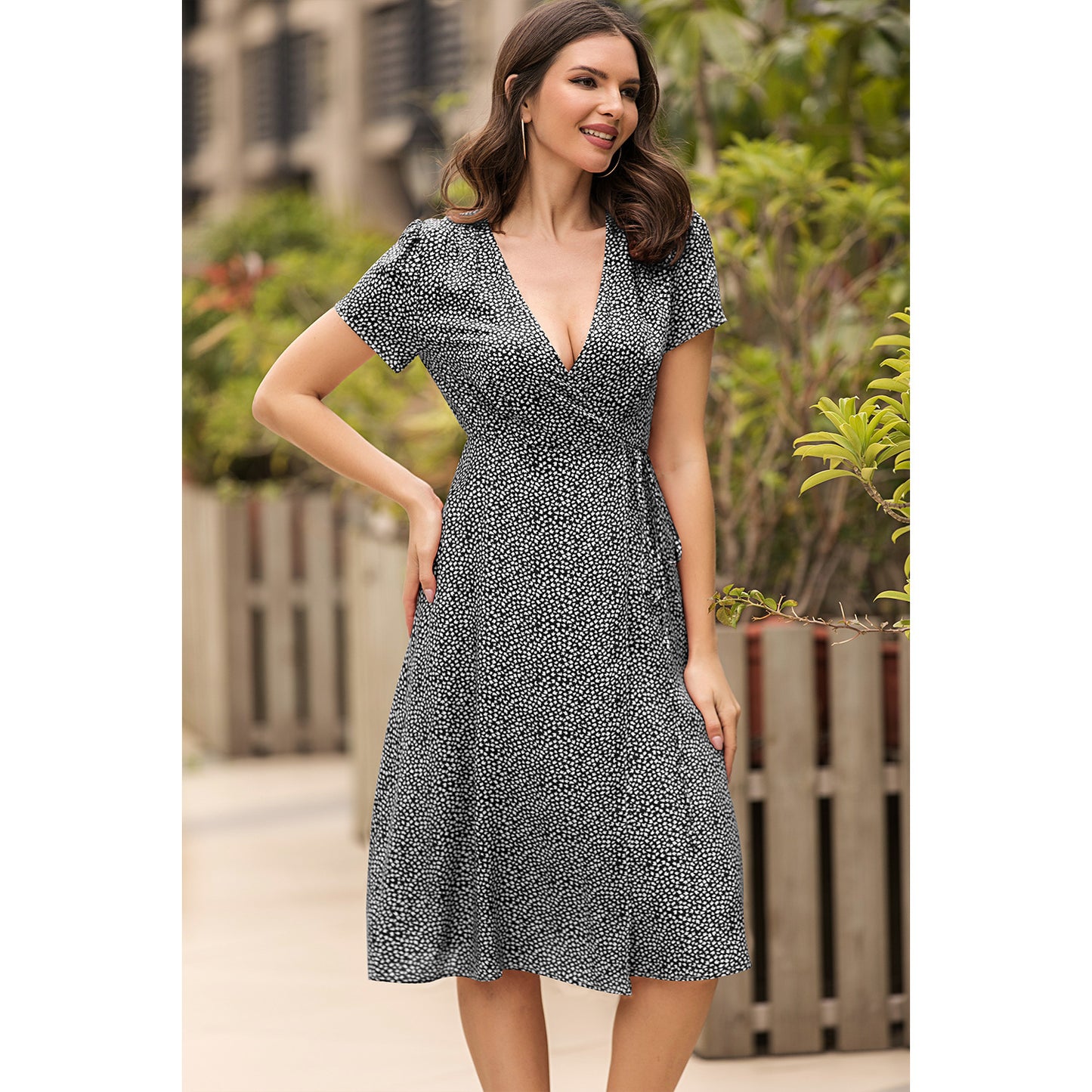 Women's Printed V Neck Short-sleeved Lace Up Slim Dress