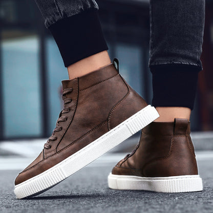 High-Top Sneakers. Leder Top Handgefertigte Schuhe